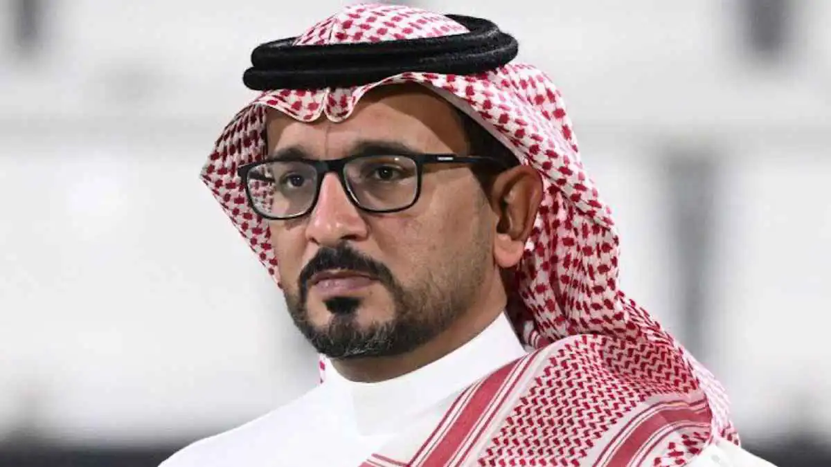 لدينا في الشباب موقف منه.. محمد الناصر ينتقد حكم مباراة النصر السعودي (فيديو)