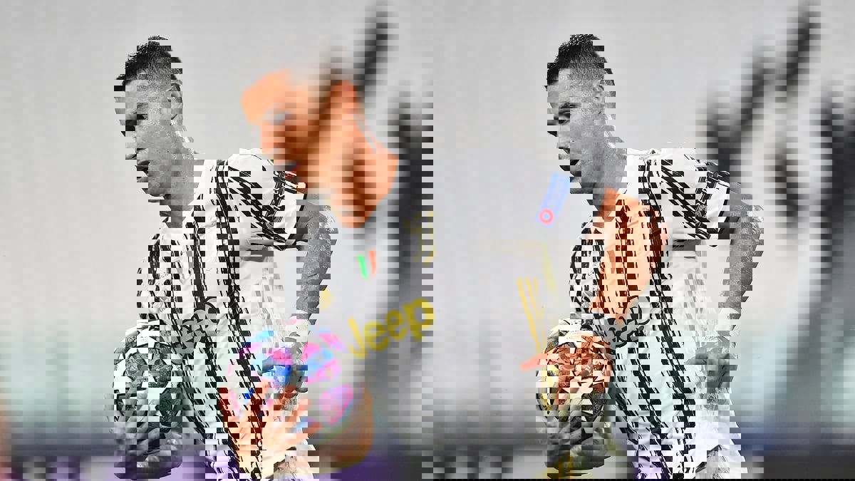 آندريا آنييلي يتحدث عن مستقبل كريستيانو رونالدو وماوريسيو ساري مع يوفنتوس