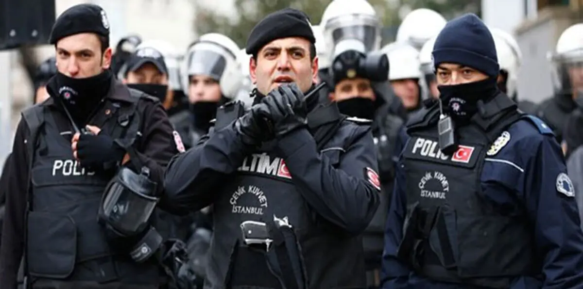 تركيا تصدر أوامر اعتقال بحق 115 شخصًا لصلاتهم بمحاولة الانقلاب