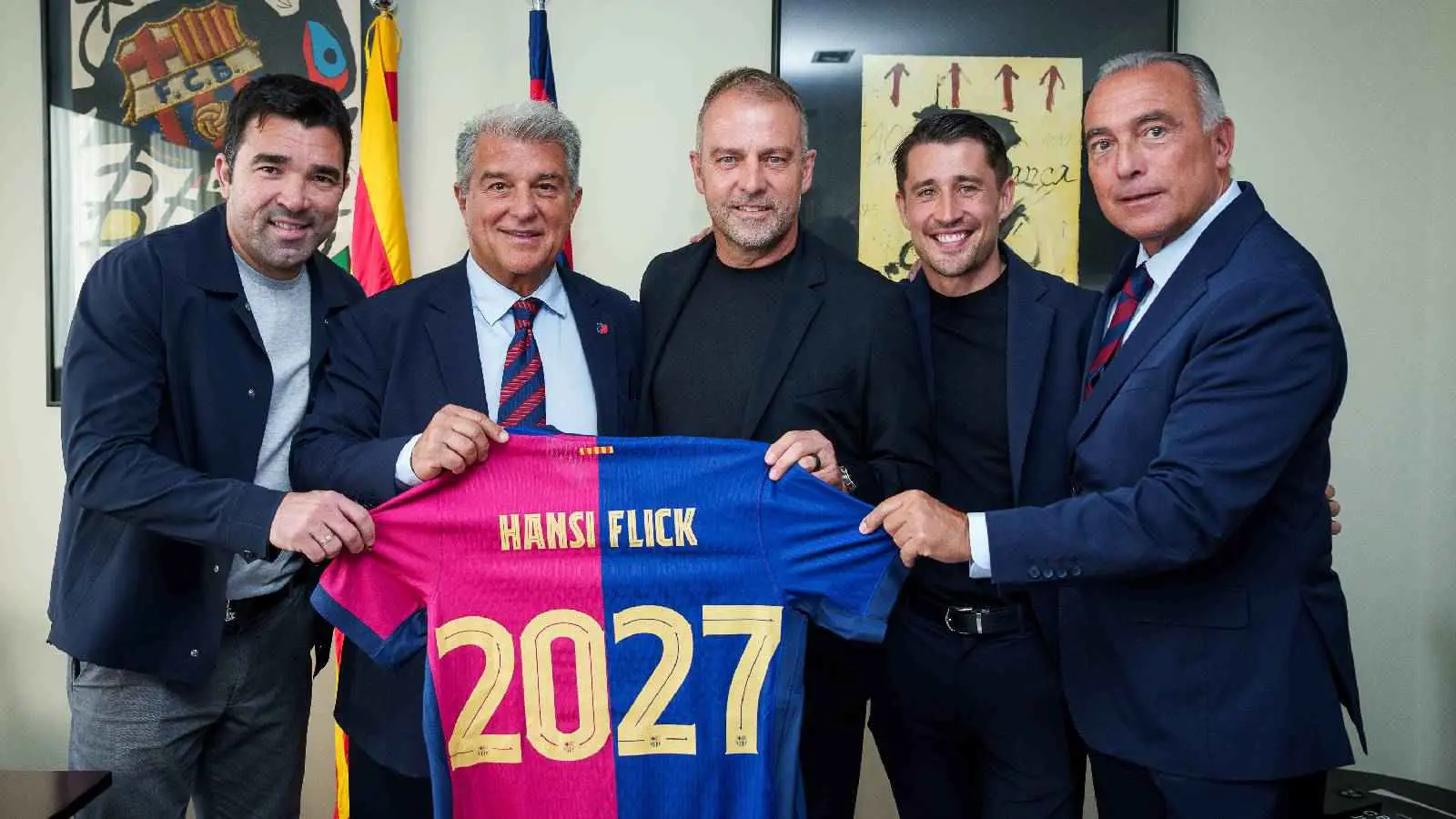 4 أشياء ترعب فليك بعد تجديد عقده مع برشلونة