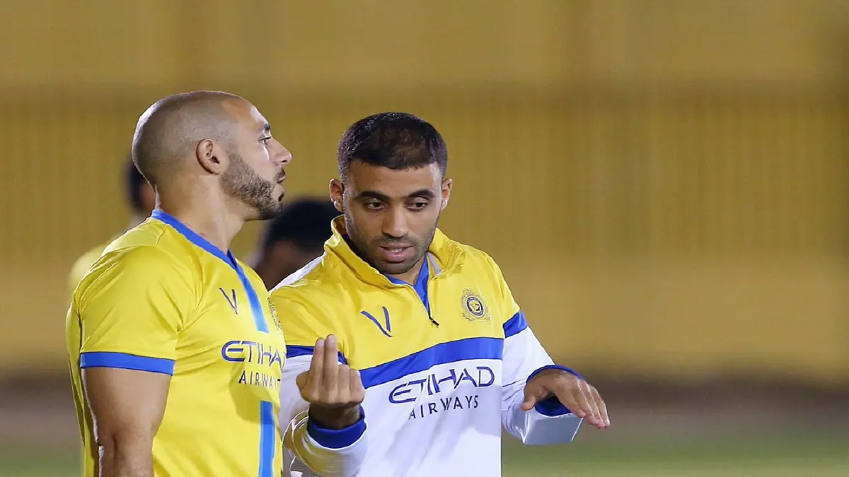 صحيفة: تخفيض الرواتب قد يسبب أزمة بين نادي النصر السعودي ومحترفيه المغاربة