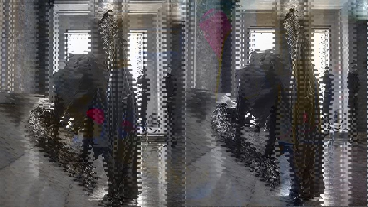 مرزوق الغانم يزور ضريح أتاتورك بأنقرة