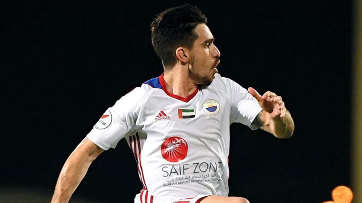 إيغور كورنادو لاعب الشارقة يكشف حقيقة مفاوضات نادي الهلال السعودي