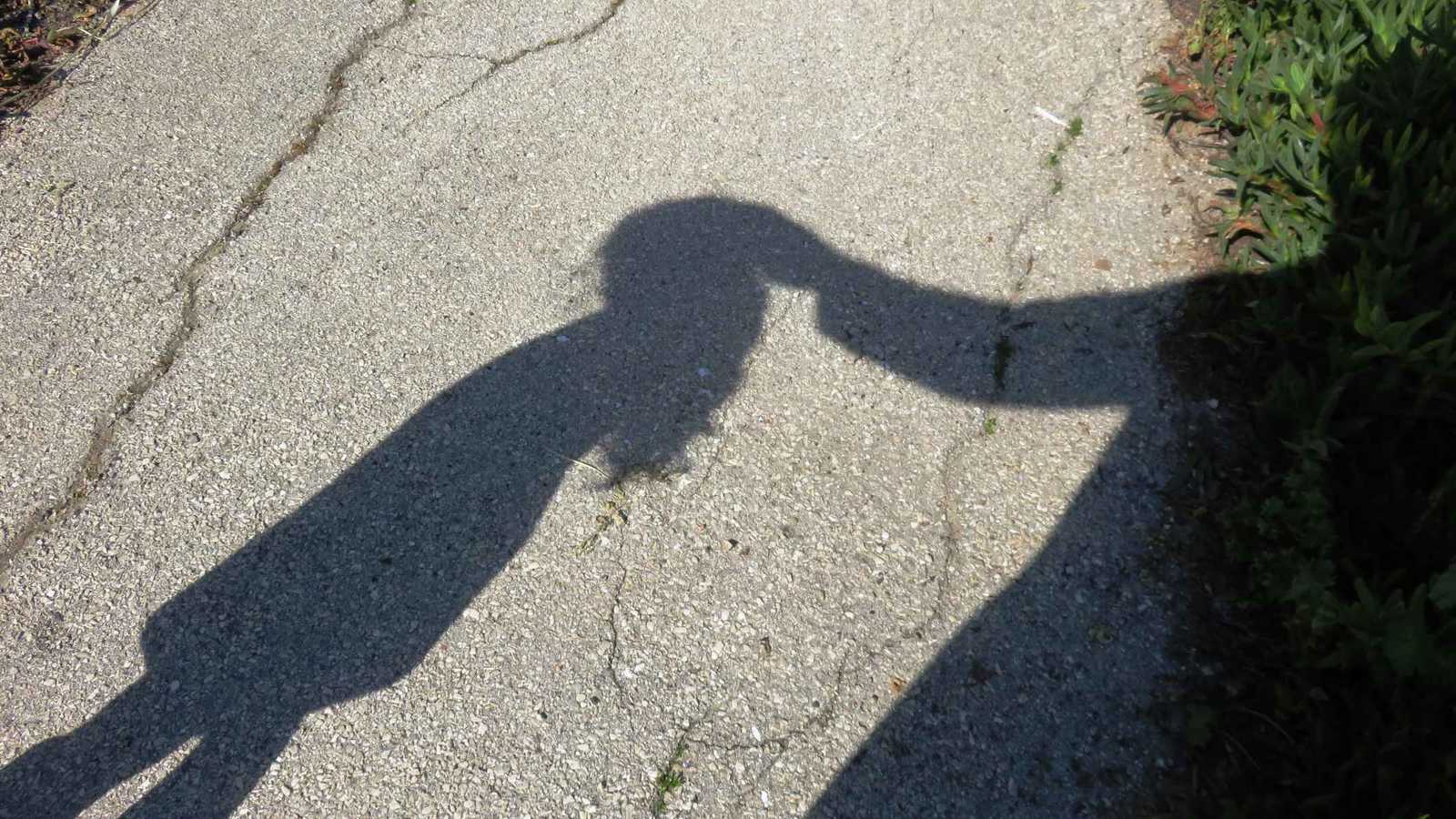 العراق.. اعتقال خمسيني اغتصب أطفالاً بينهم ابنته