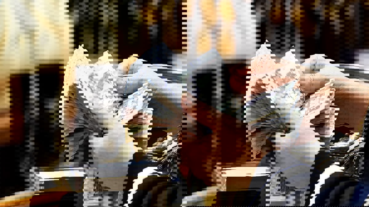 السعودية.. "حساب المواطن" يكشف "6 أثرياء" تلقوا دعمًا لأكثر من عامين