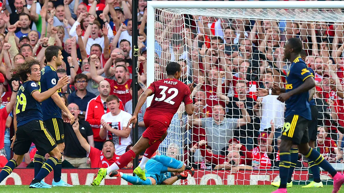 التشكيلة الرسمية لمباراة ليفربول ضد آرسنال اليوم في كأس الرابطة الإنجليزية