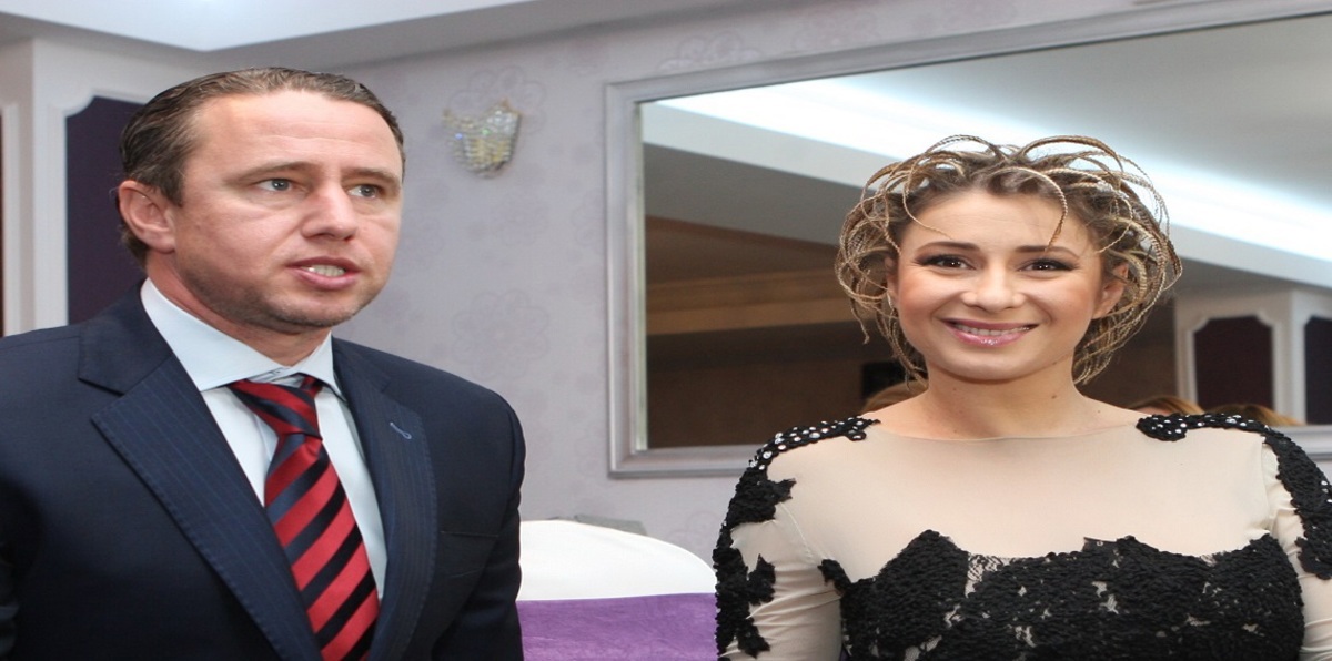 هل تتسبب زوجة ريجيكامف في توريط نادي الهلال السعودي من جديد؟