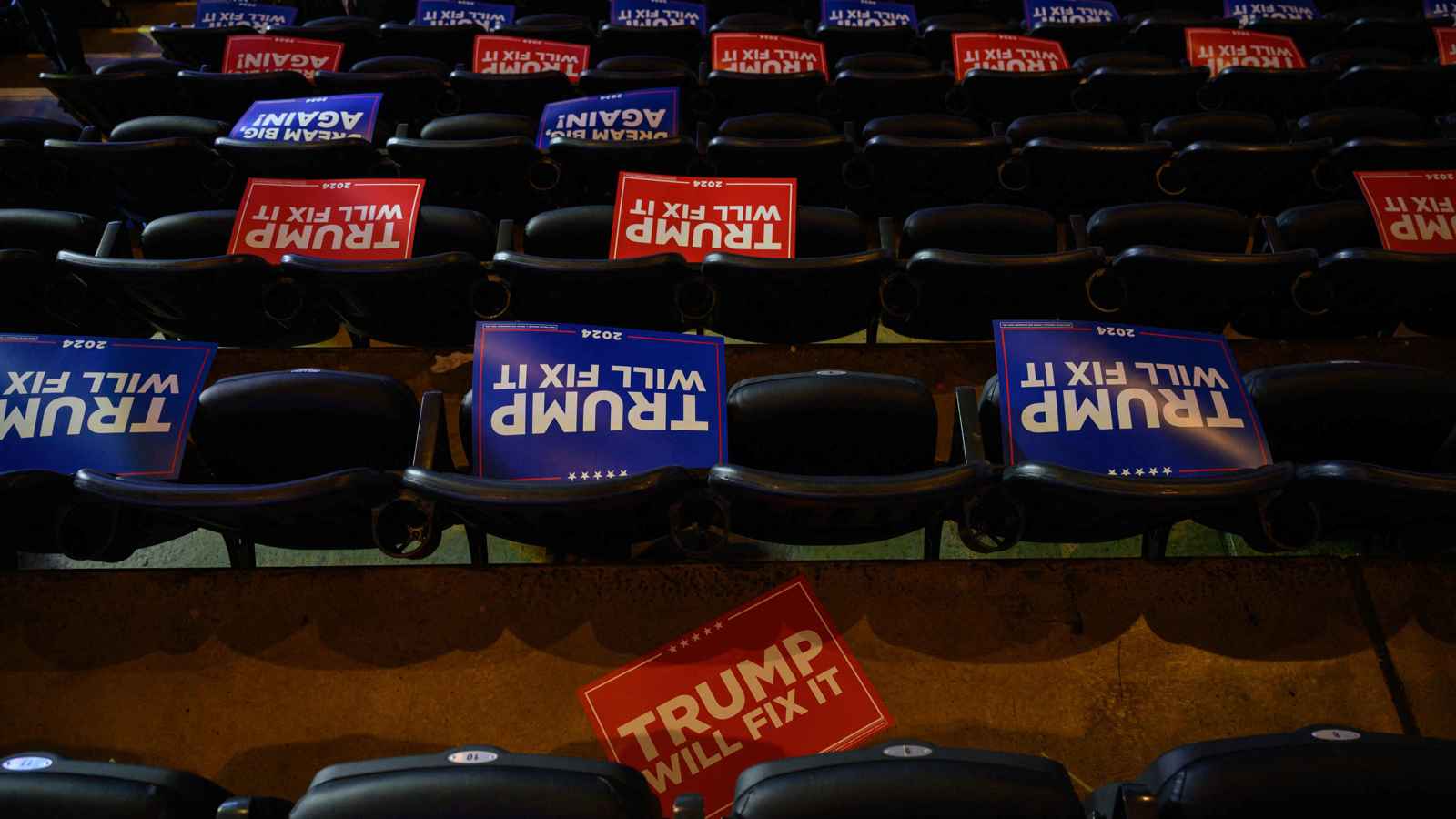 "دونالد قد يخسر".. رسالة إلكترونية من حملة ترامب تثير الجدل