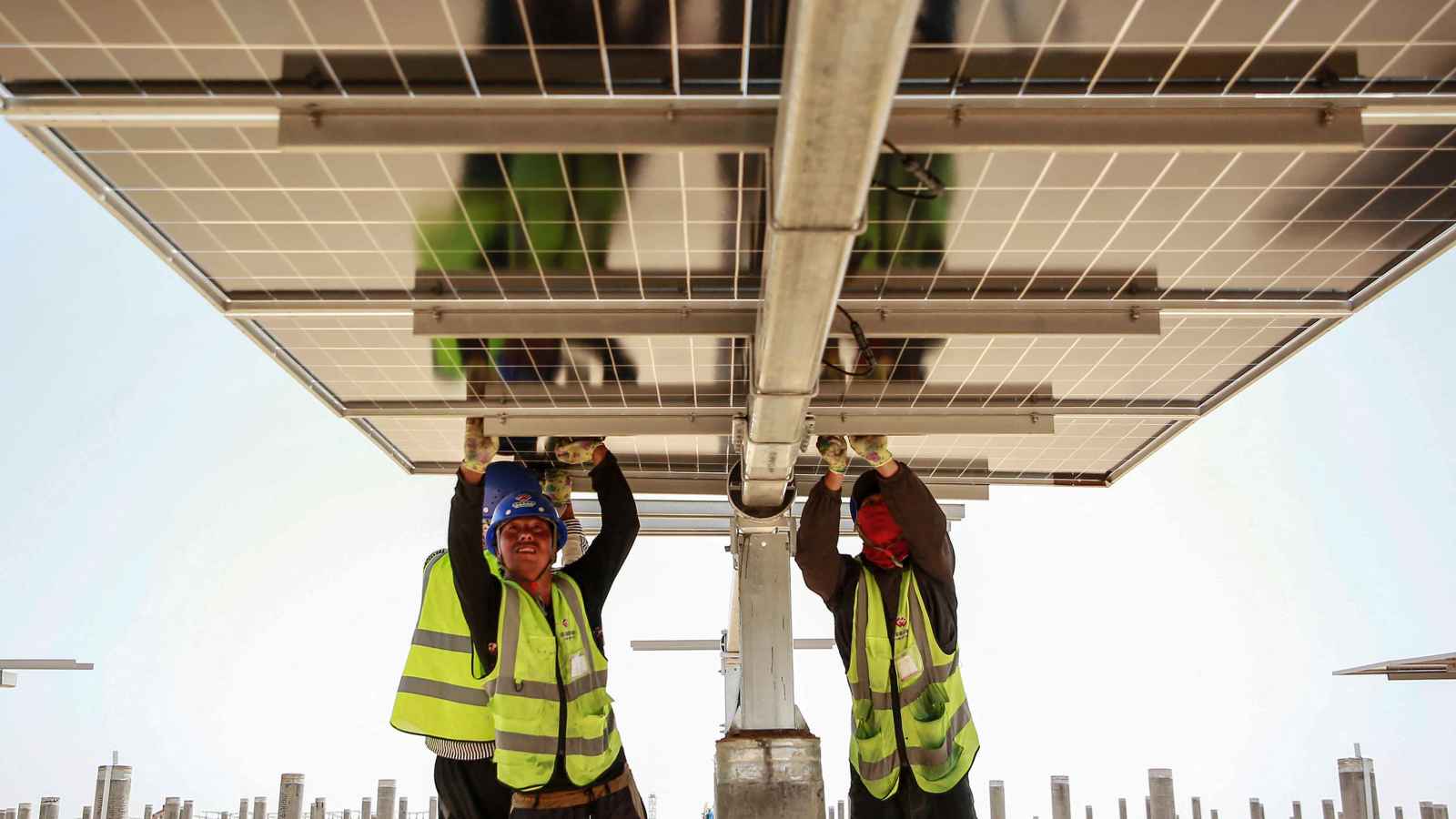 وزير الكهرباء اليمني: الإمارات توسّع مشروع الطاقة الشمسية في عدن