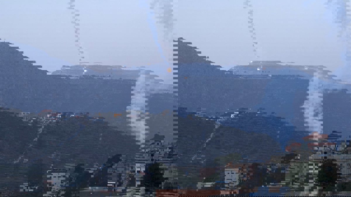 إسرائيل تقصف مهبط طائرات لميليشيا حزب الله في جنوب لبنان