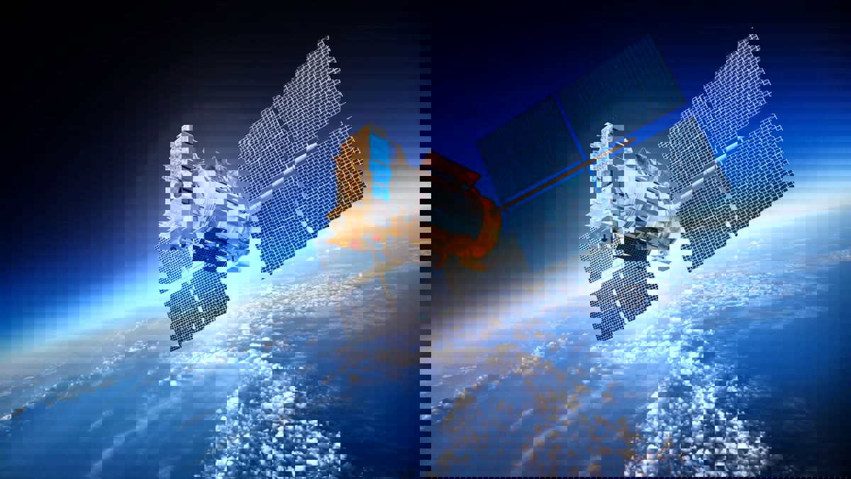 وكالة الفضاء المصرية تعلن نجاح إطلاق القمر "Nexsat-1" (فيديو)