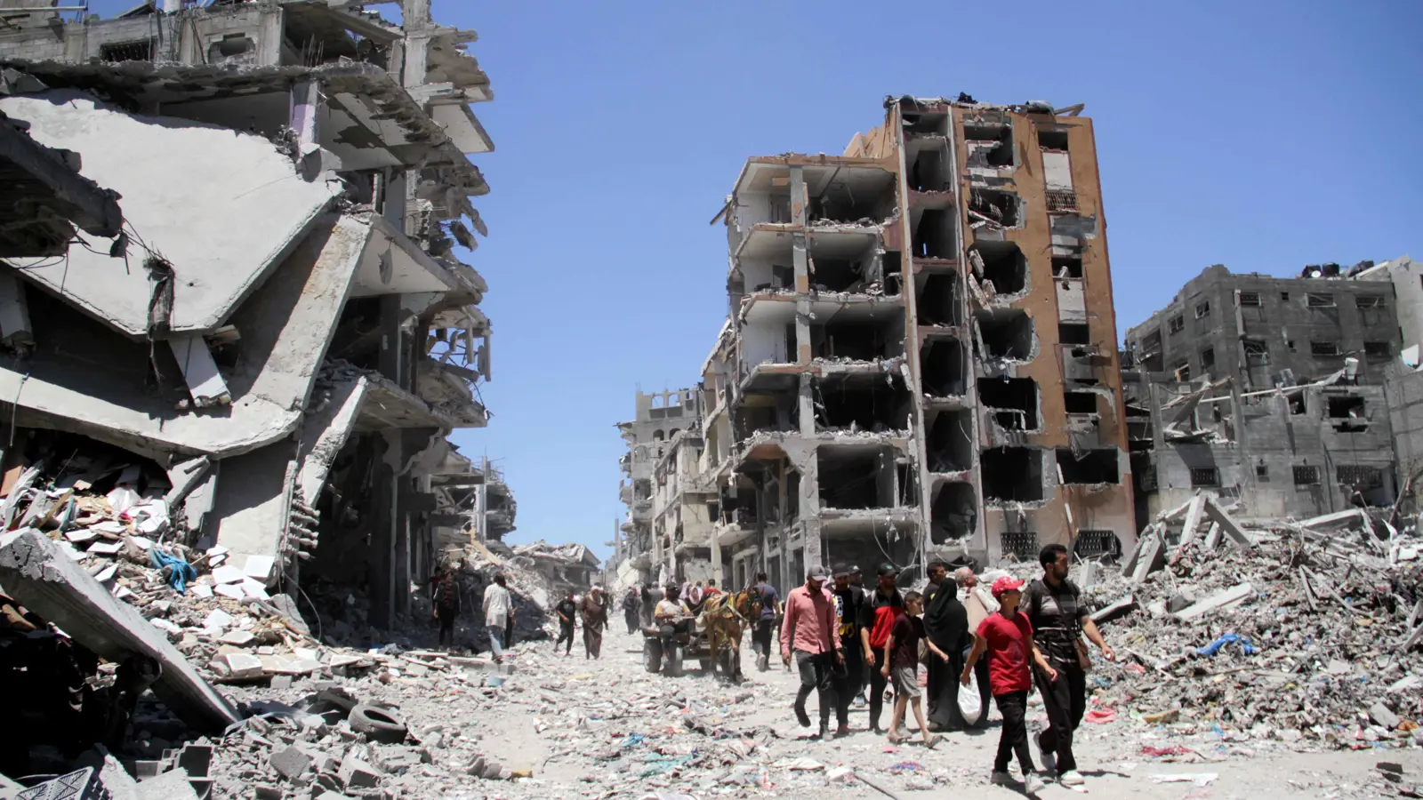 الجيش الإسرائيلي يُكثف الاقتحامات والاعتقالات في شمال غزة