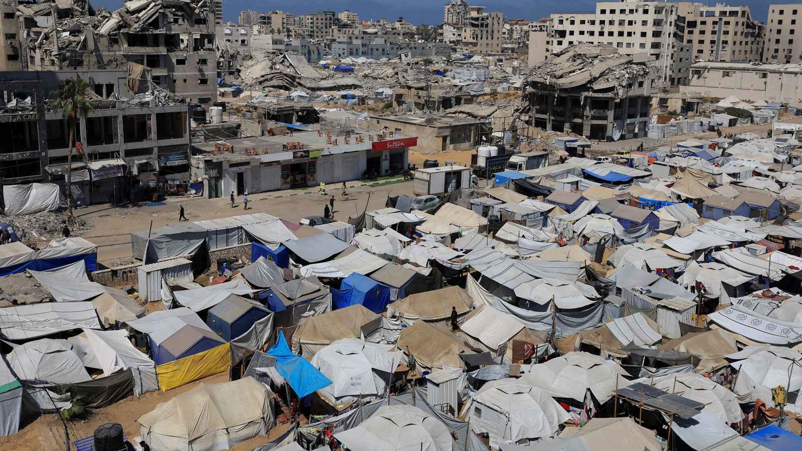 حتى نهاية أبريل.. 122 مليون نازح "قسرا" حول العالم