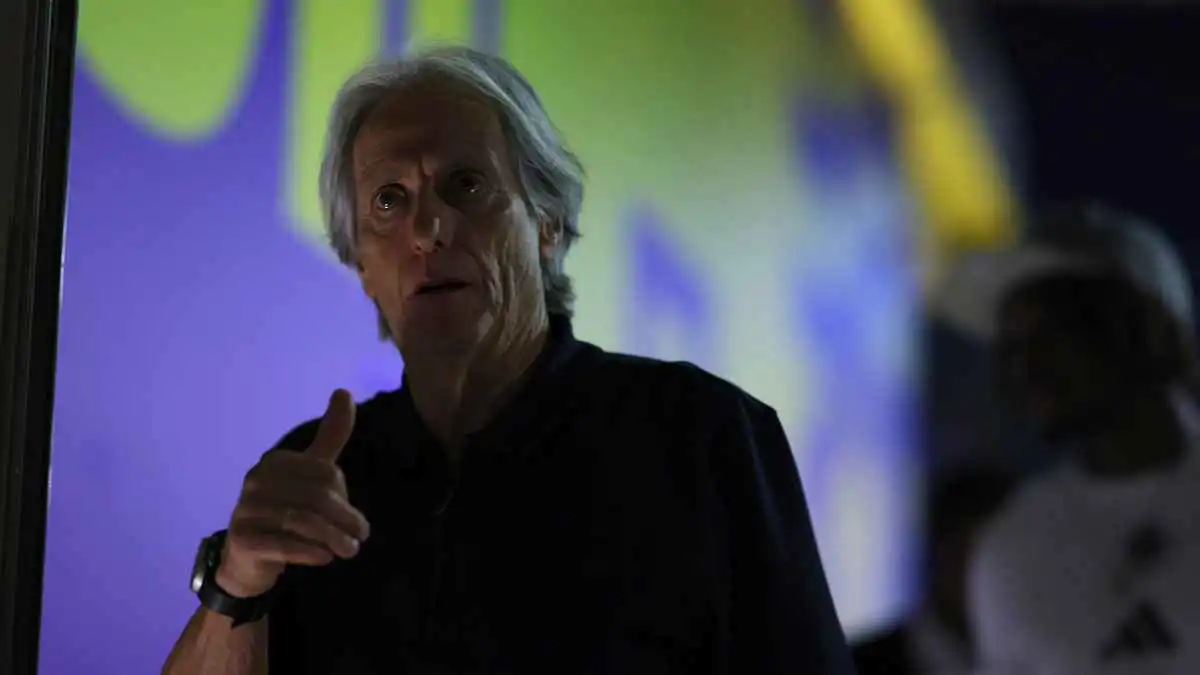 جيسوس يتخذ قرارا مفاجئا قبل مباراة الاتحاد السعودي