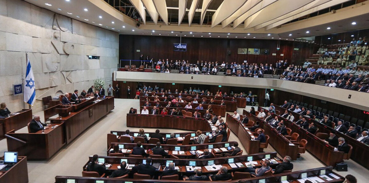 ردًا على قانون "الدولة القومية".. هل يستقيل النواب العرب من "الكنيست" الإسرائيلي؟