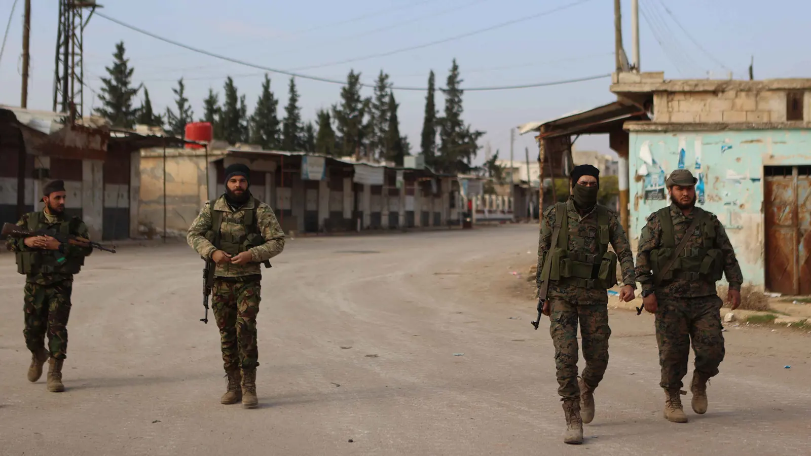 واشنطن تبحث مع أنقرة "ضرورة خفض التصعيد" في سوريا