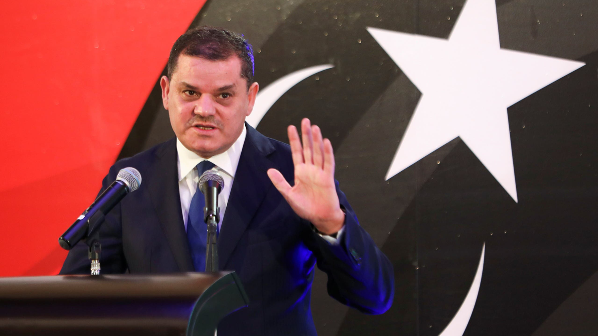 "جون أفريك": الدبيبة يخطط لاستعادة السيطرة على "صندوق الثروة" في ليبيا