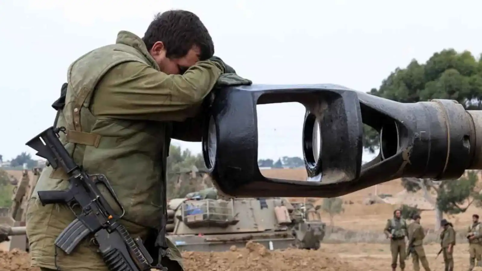 "جنود من أجل الرهائن" يرفضون القتال في غزة