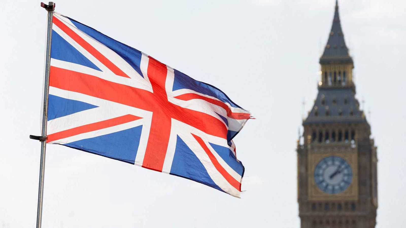 خبير يدق ناقوس الخطر بشأن النشاط السري لـ"الإخوان" في بريطانيا