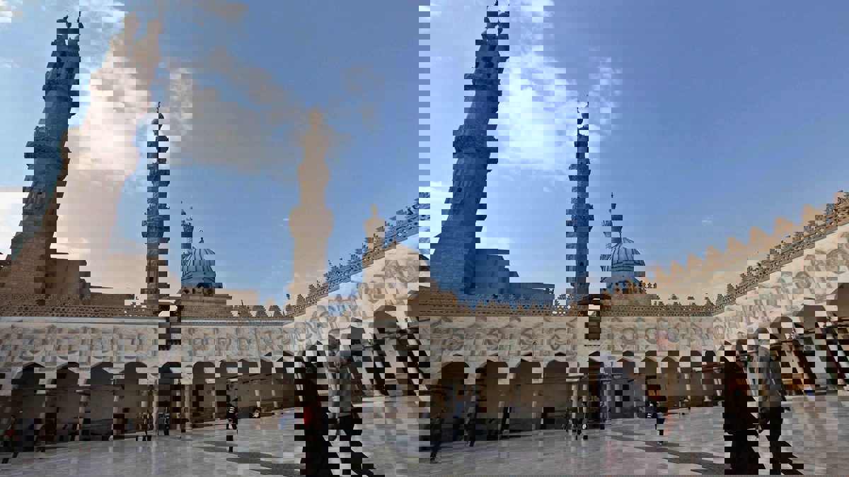 الأزهر الشريف يوضح حكم الدفن الجماعي لضحايا كورونا