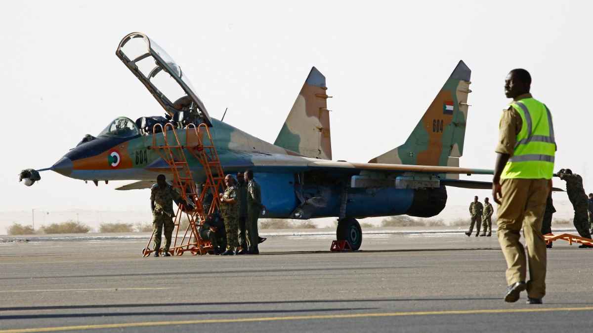 "صدمة عميقة".. مسؤول أممي يعلّق على غارة للجيش السوداني في دارفور