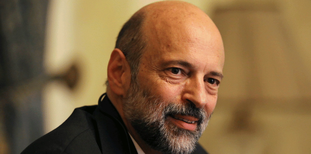 الحكومة الأردنية الجديدة.. مزاج شعبي سلبي.. ومراقبون: ليست على مستوى الطموح