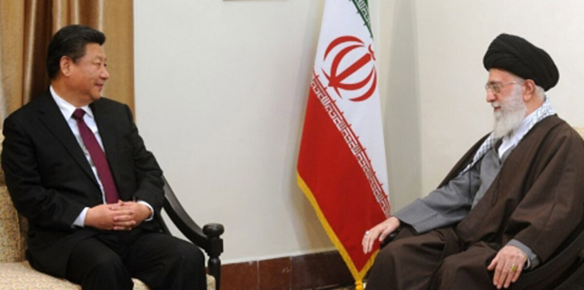 خامنئي يشيد بالاتفاق الاستراتيجي بين إيران والصين