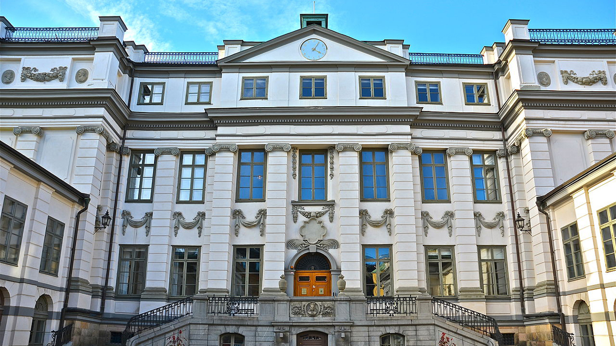 السويد تسجن عراقيًا تجسس على جالية الأهواز لصالح إيران