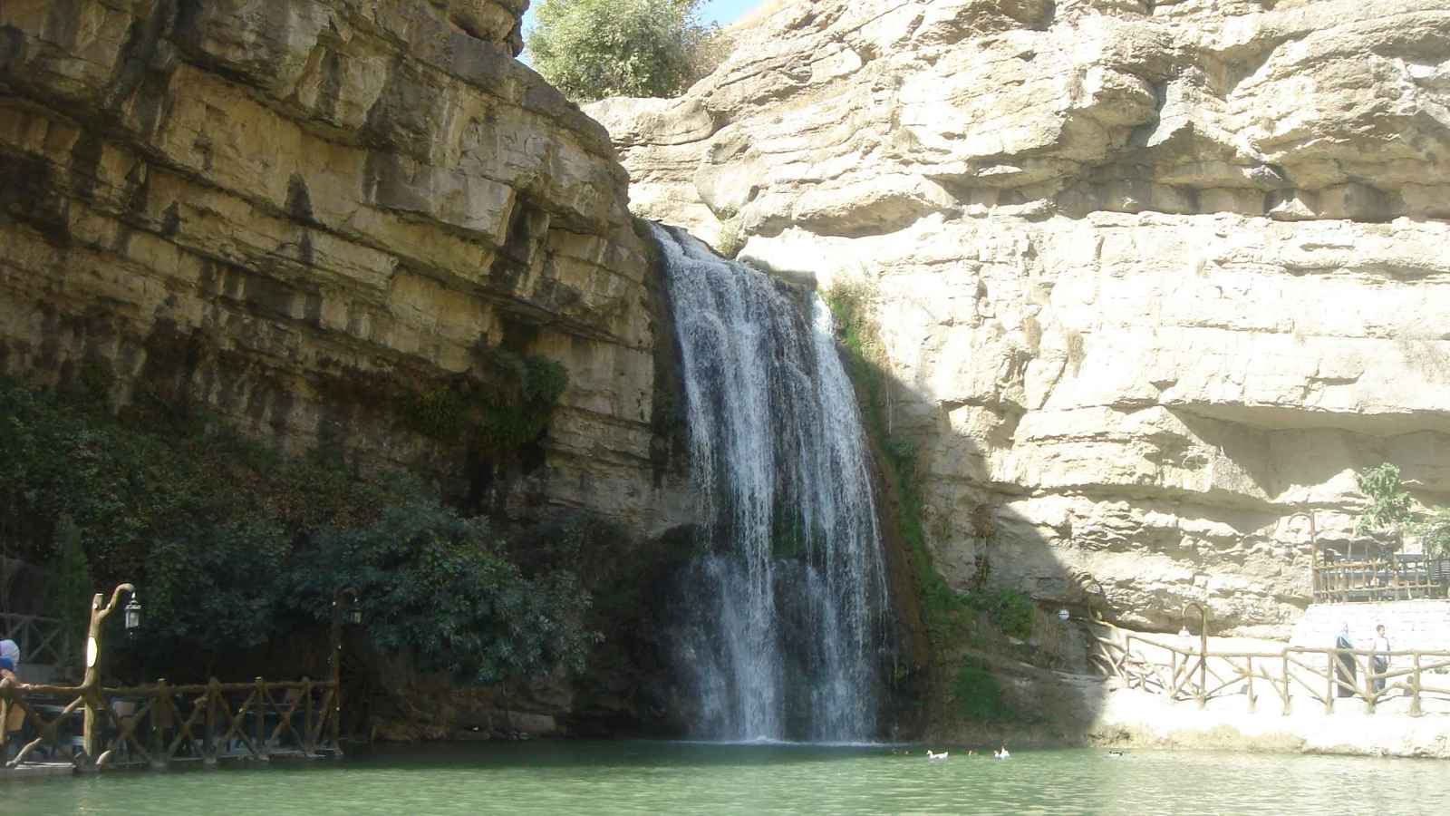 الجفاف يضرب شلالا شهيرا طُبعت صورته على الدينار العراقي