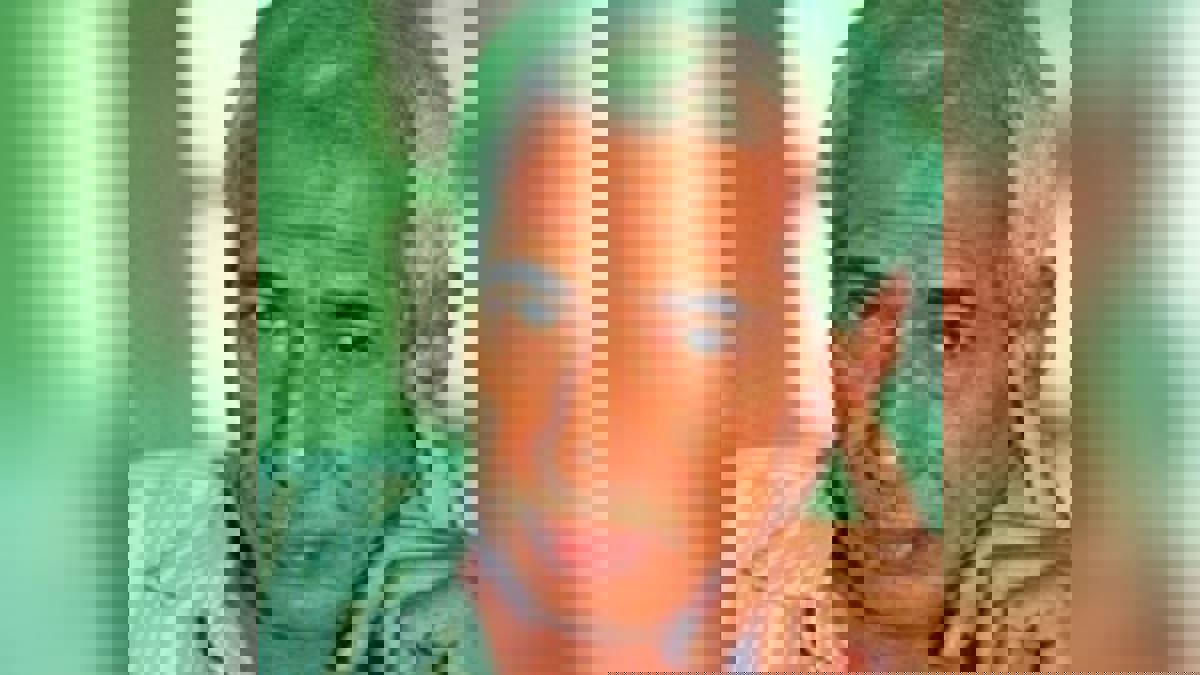 وفاة الشاعر العراقي حسب الشيخ جعفر صاحب ديوان "أعمدة سمرقند"