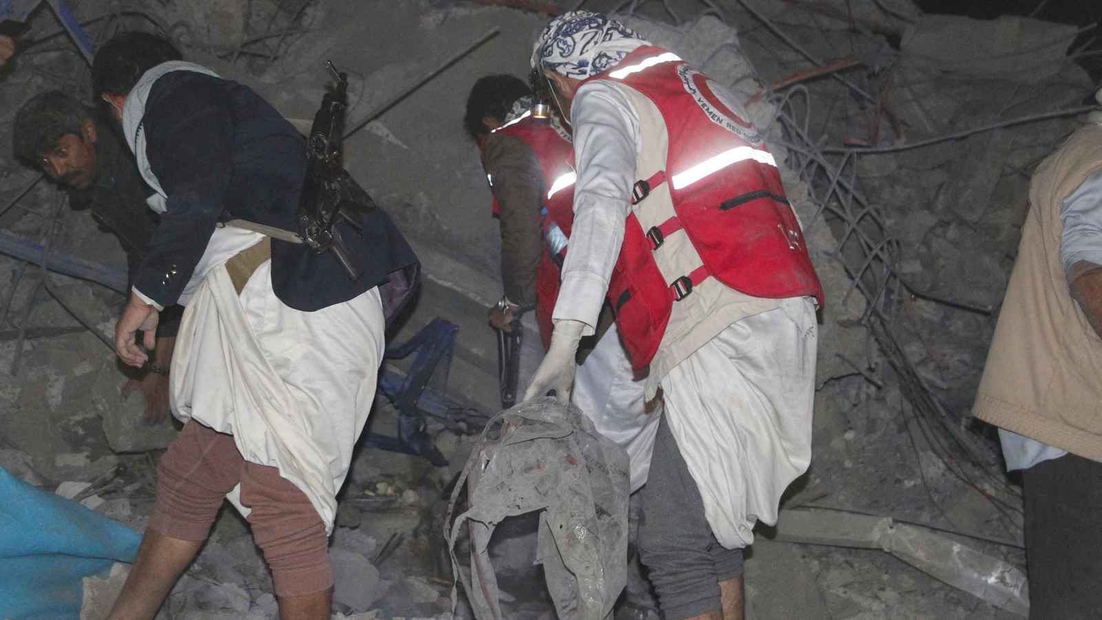 استراتيجية واشنطن "المزدوجة".. هل تكتب نهاية الحوثيين؟