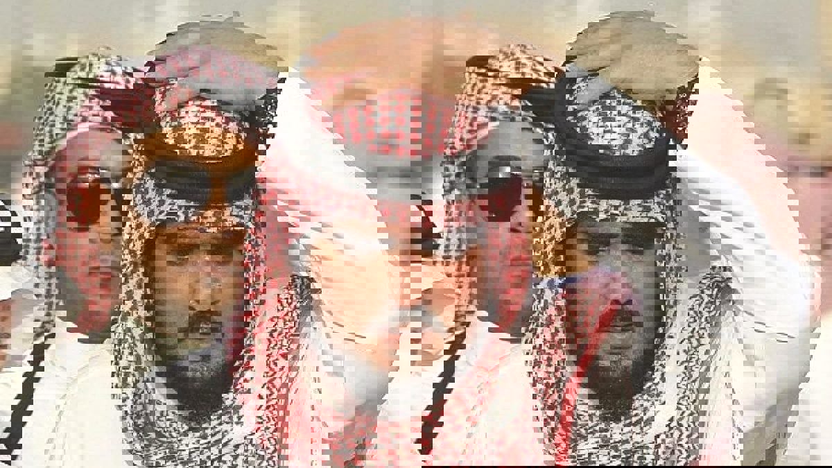 أول ظهور للأمير السعودي عبدالعزيز بن فهد بعد إجرائه عملية جراحية 