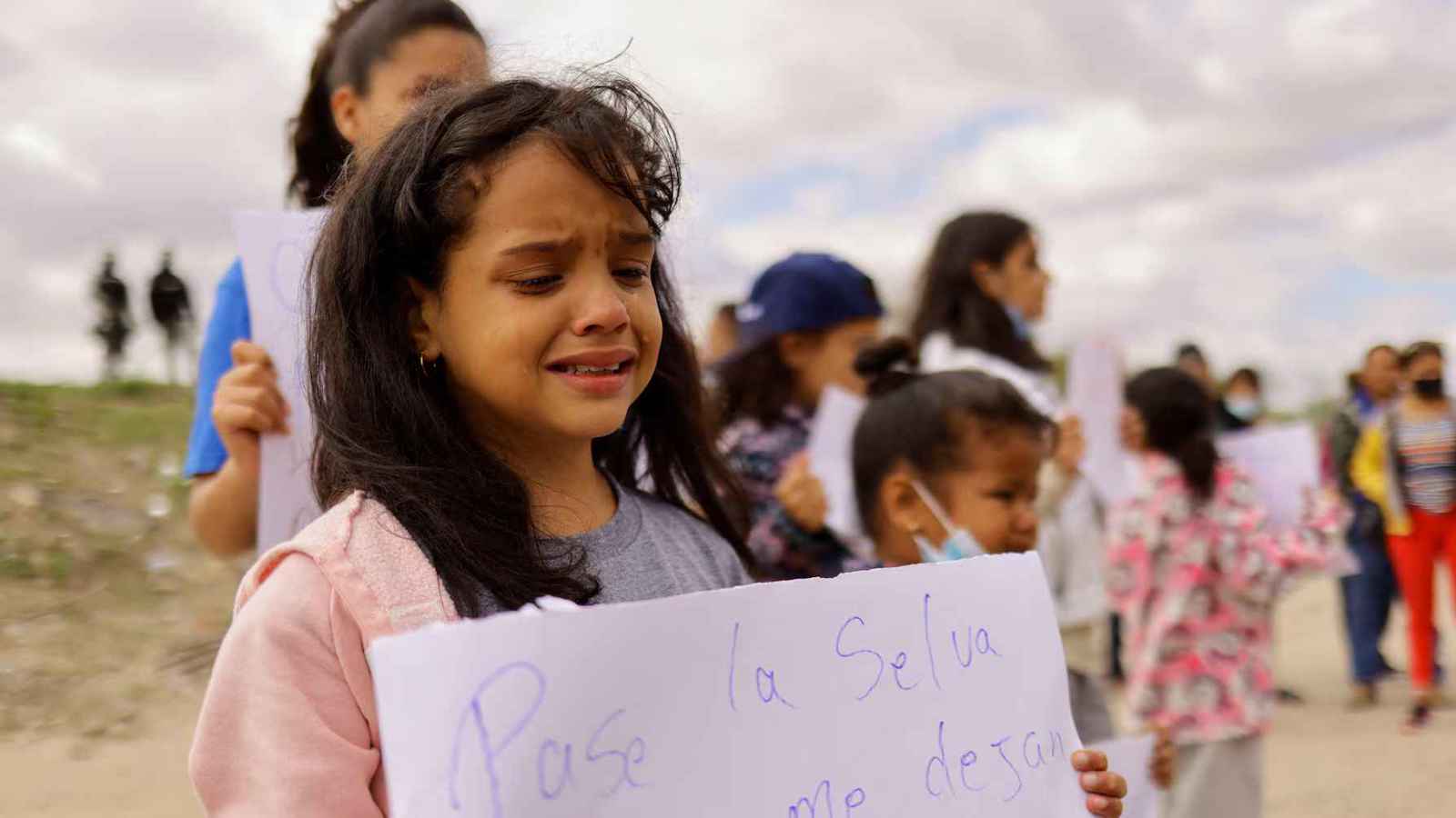 فنزويلا تتهم أمريكا بخطف 18 طفلاً من أبناء المهاجرين