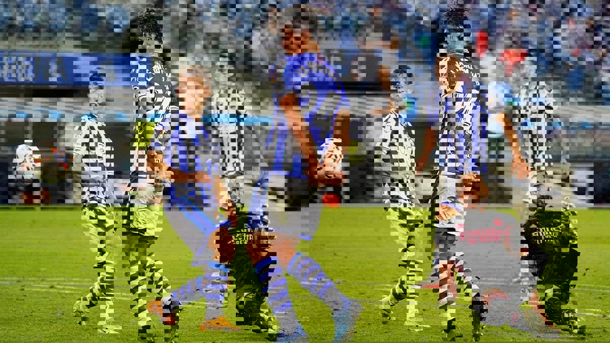 ريال مدريد يستهل حملة الدفاع عن لقبه بالتعادل مع سوسيداد في الدوري الإسباني