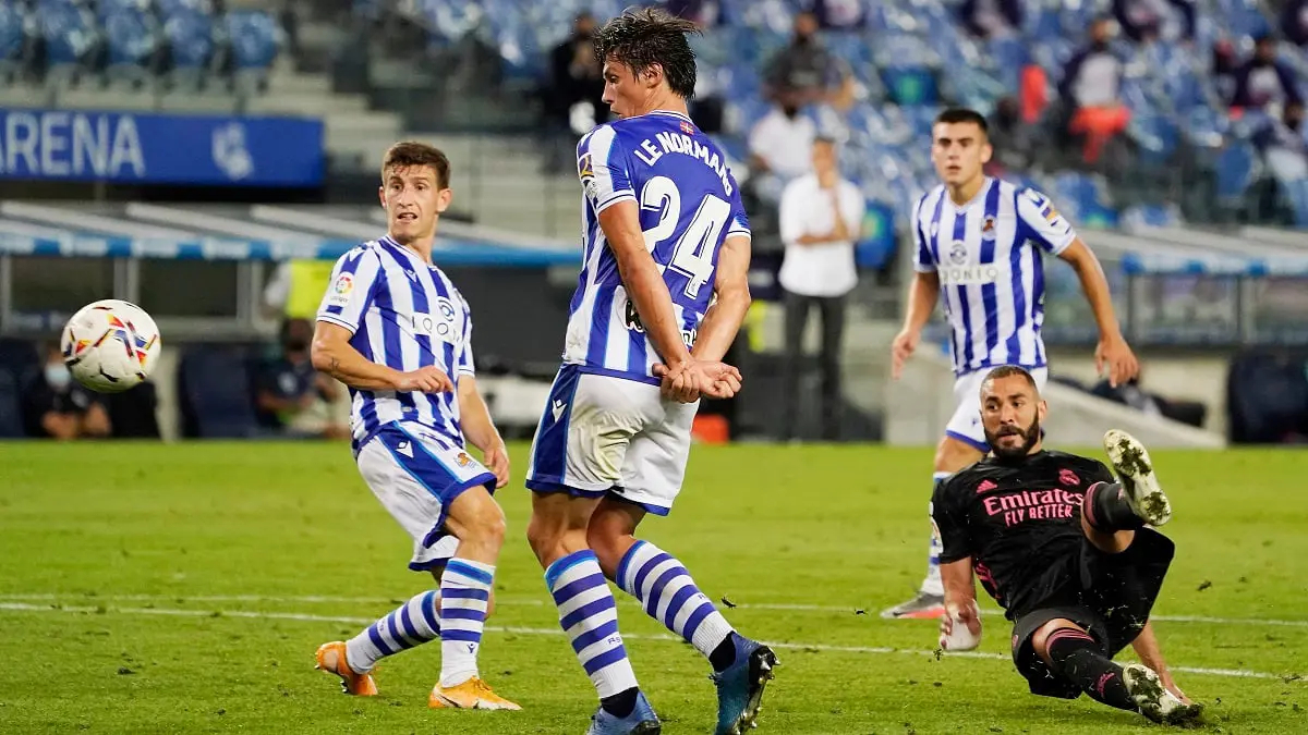 ريال مدريد يستهل حملة الدفاع عن لقبه بالتعادل مع سوسيداد في الدوري الإسباني