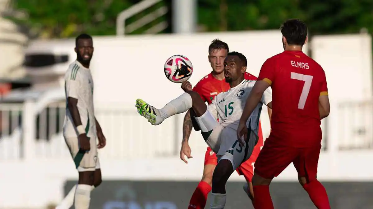 غيابات وتشكيل المنتخب السعودي أمام التشيك