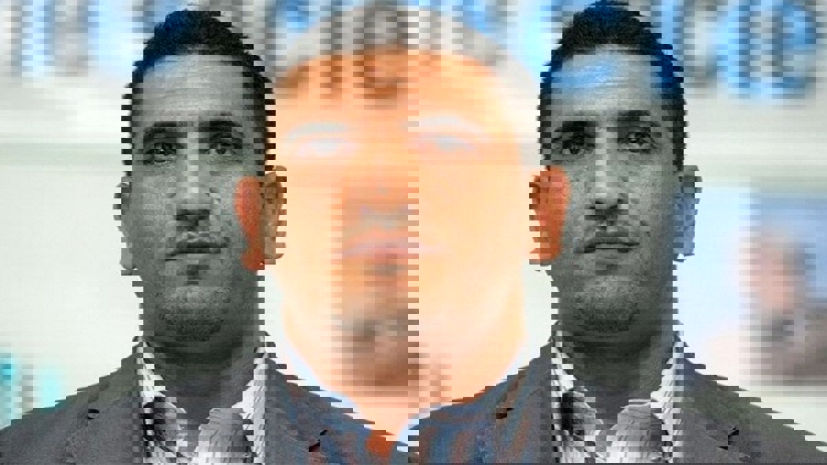 حكم قضائي بحبس أحد رموز الحراك الجزائري لمدة سنة