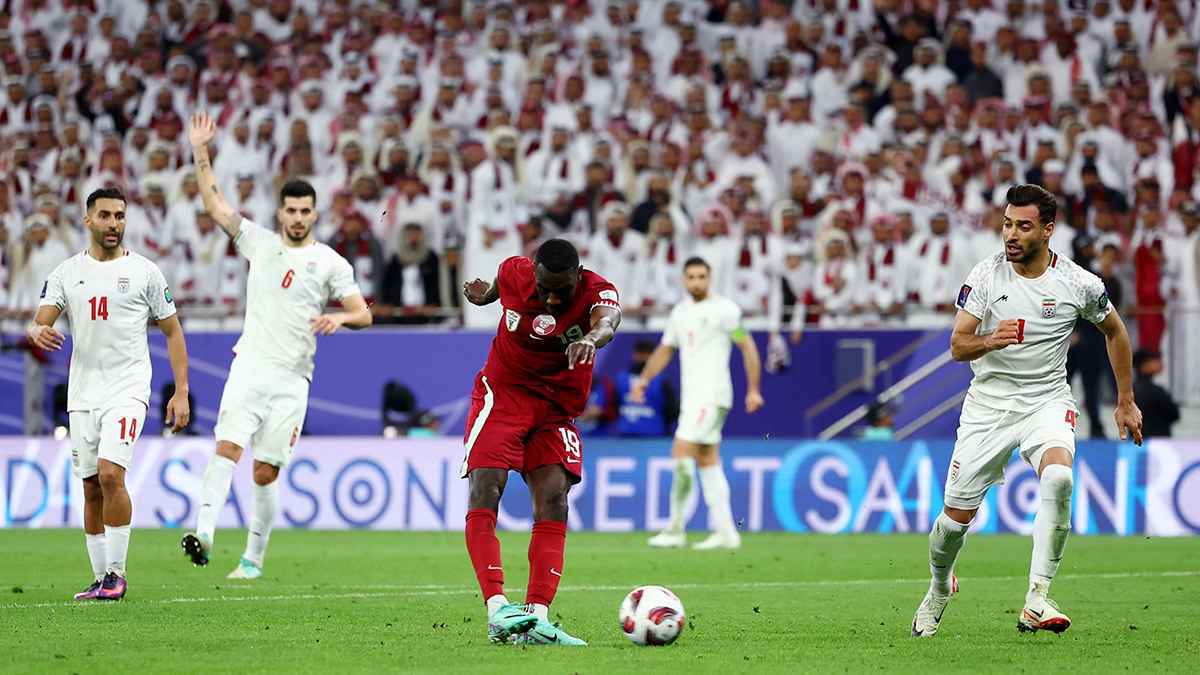 رسميًا.. نقل مباراة إيران وقطر في تصفيات كأس العالم إلى الإمارات