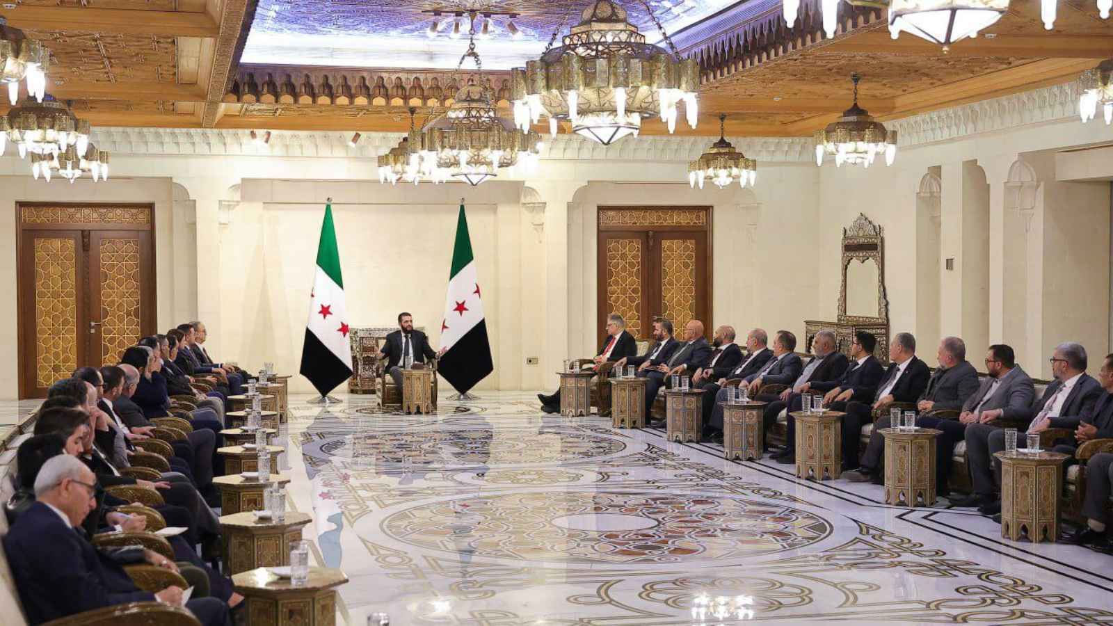 ما دور "الائتلاف" و"هيئة التفاوض" في الحكومة السورية الجديدة؟