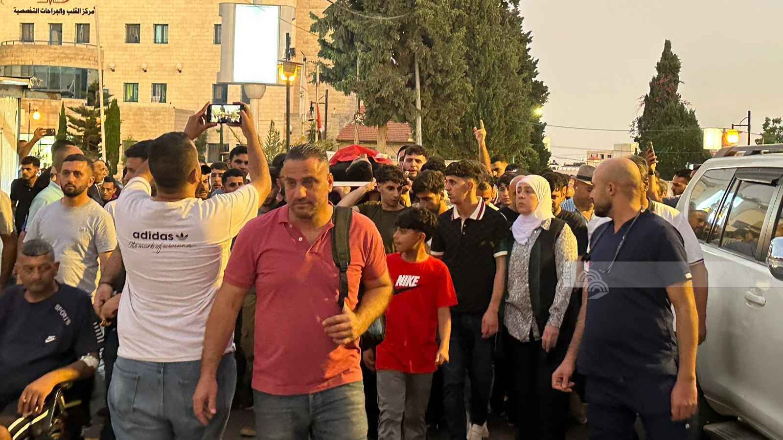 مستوطنون ينهالون بالضرب على فلسطيني في الضفة ويردونه قتيلا