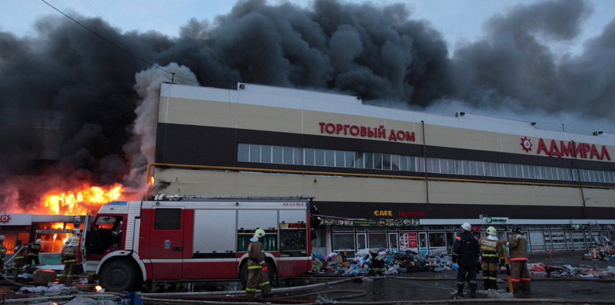 إجلاء 3 آلاف شخص إثر حريق بمركز تسوق في موسكو