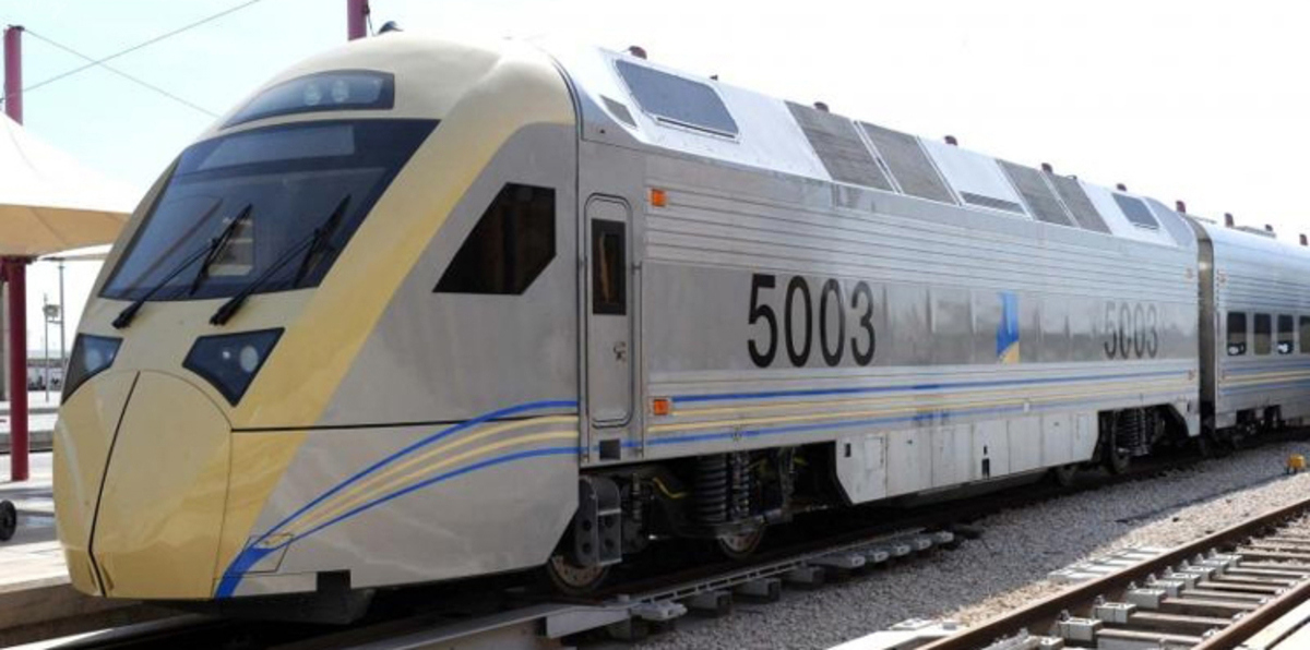 خروج قطار عن مساره في السعودية وإصابة 18 راكبًا