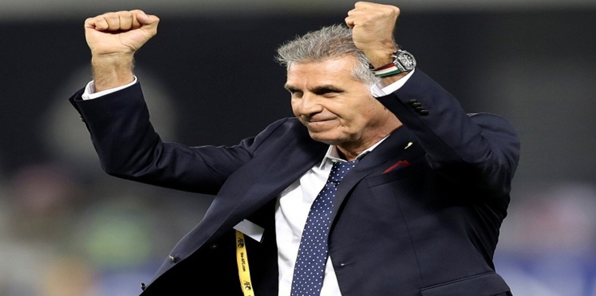 مدرب المنتخب الإيراني يحذر لاعبيه من الهجمات الصينية المرتدة