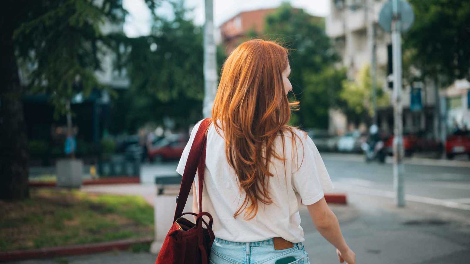 البروتين المسؤول عن الشعر الأحمر يكشف حلاً واعداً للجروح