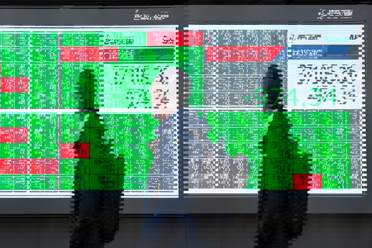 نيكي الياباني يغلق على تراجع بعد بيانات وظائف أمريكية "ضعيفة"