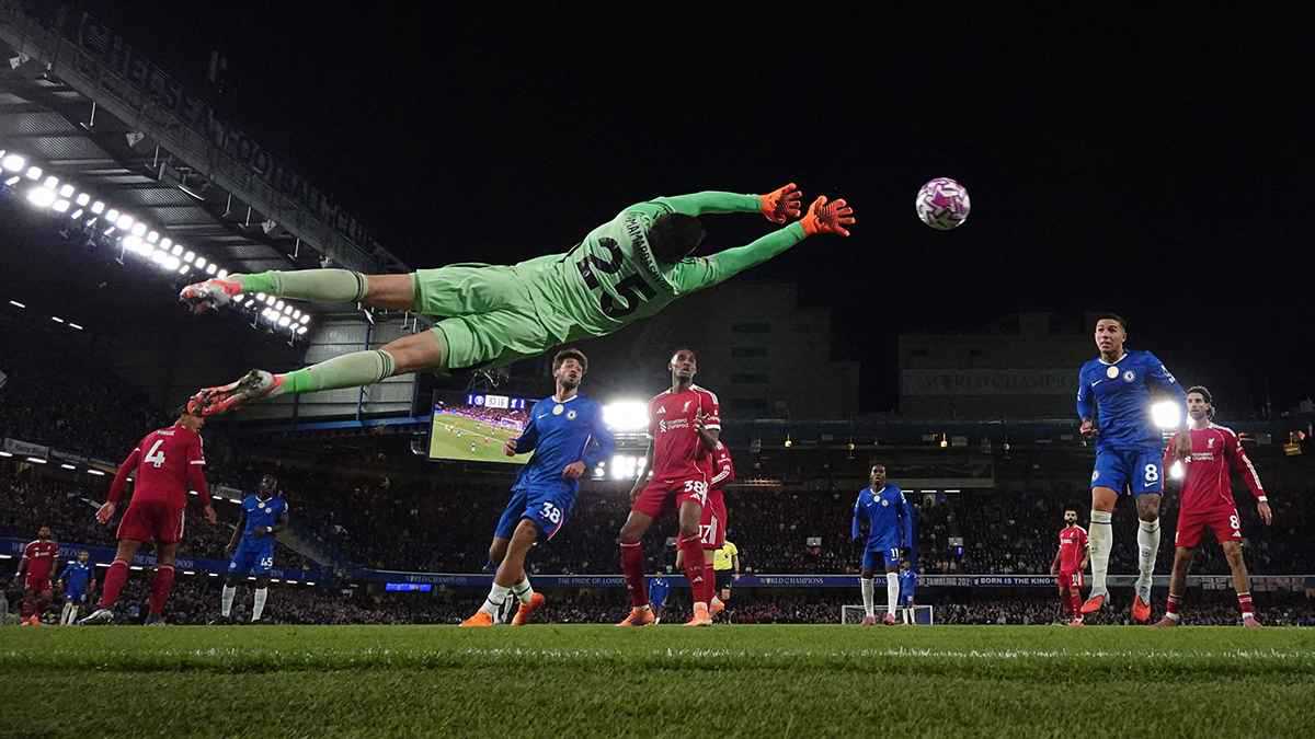أكثر لاعب نال إشادة جماهير ليفربول رغم الهزيمة أمام تشيلسي