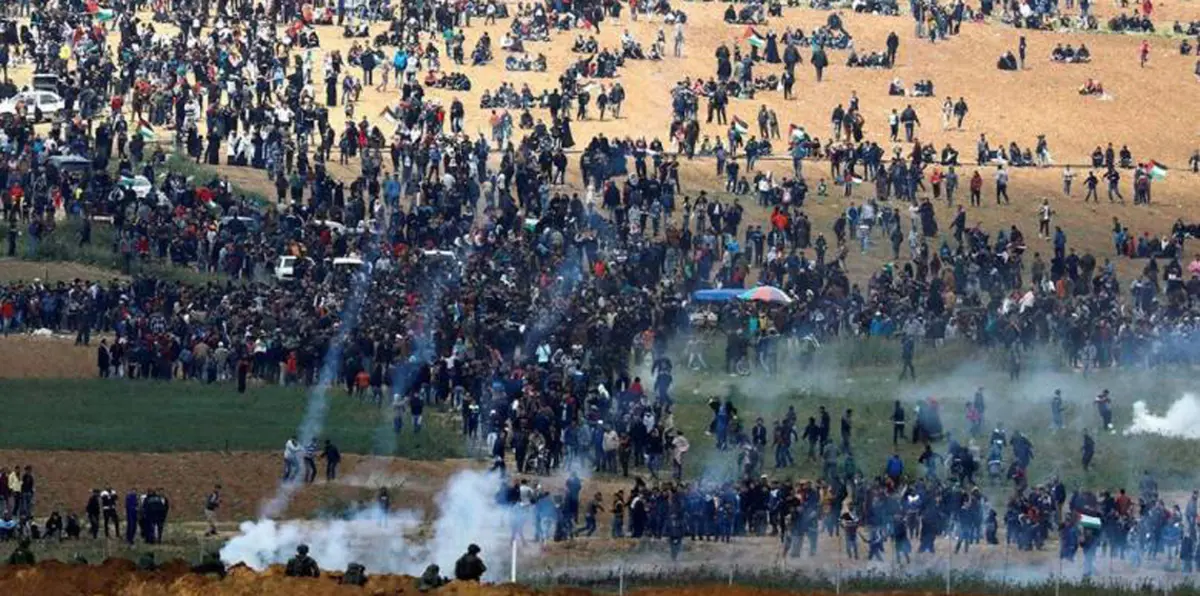 استشهاد طبيبة فلسطينية برصاص الاحتلال على حدود غزة