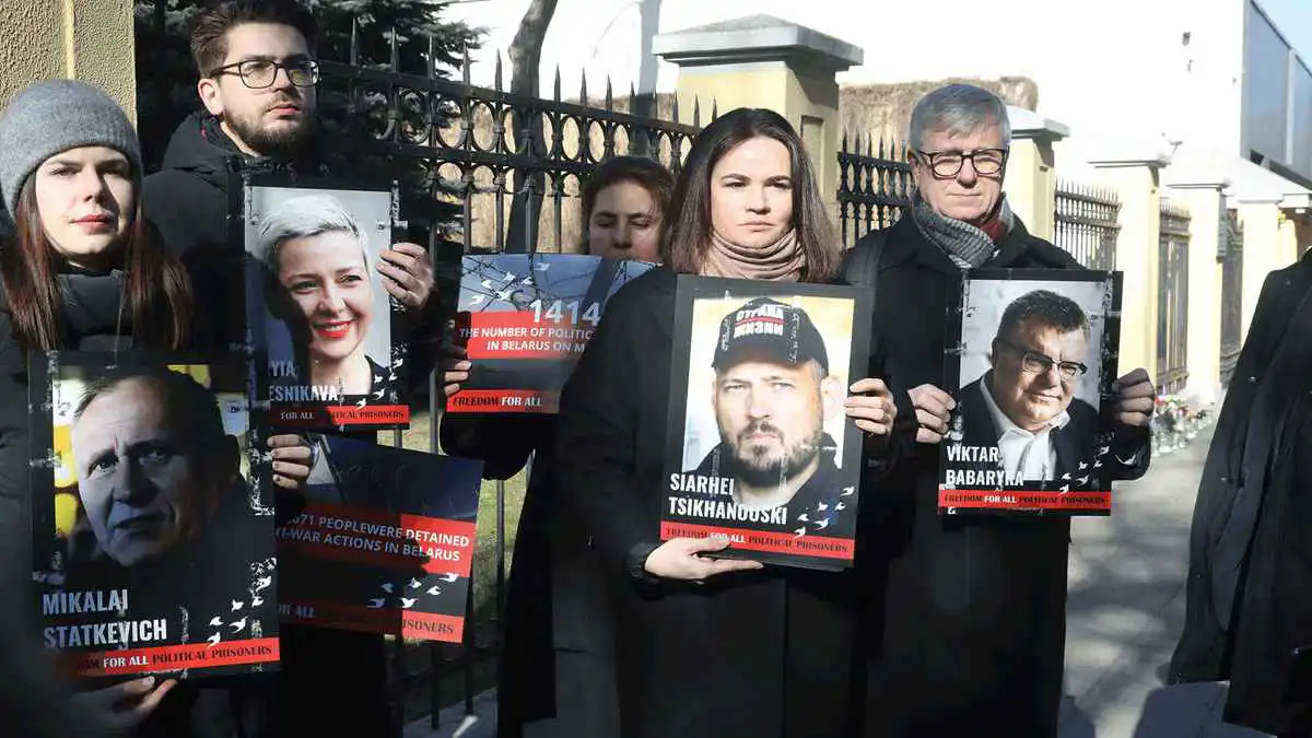 بوساطة ترامب.. هل "اشترى" لوكاشينكو شرعيته بخطوة الإفراج الجزئي عن السجناء؟