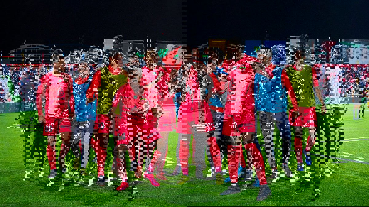 تقارير تكشف الخيار الأقرب لحسم مصير الدوري الإماراتي