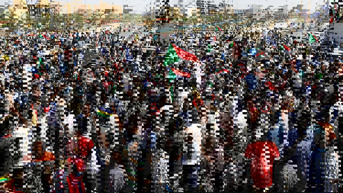 بالتزامن مع زيارة مسؤول أممي .. السودان يفرج عن 36 معتقلا سياسيا